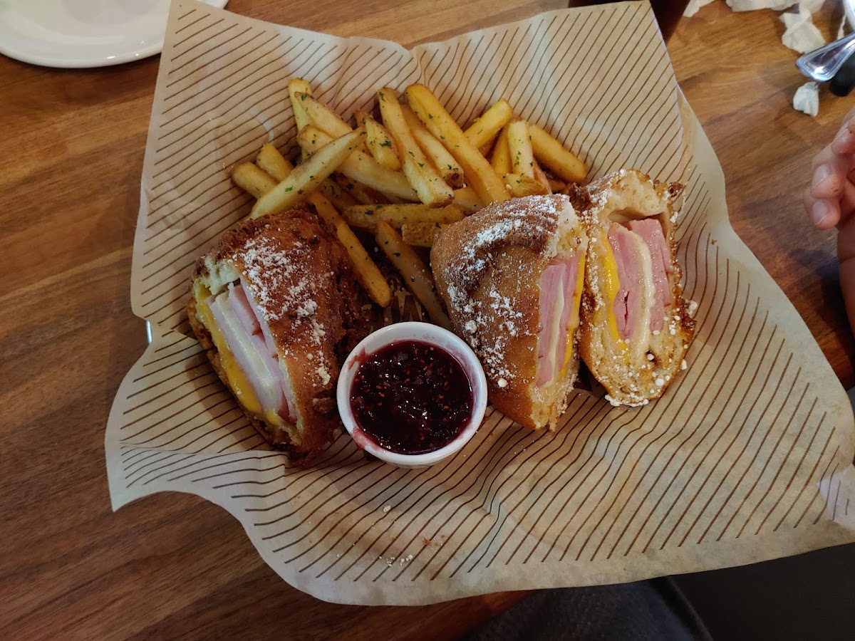 Cheddar's Scratch Kitchen-6